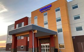 Meridian Inn & Suites Regina Airport